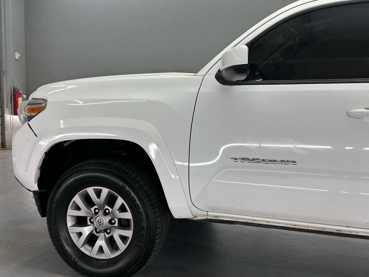 Toyota Tacoma  2017