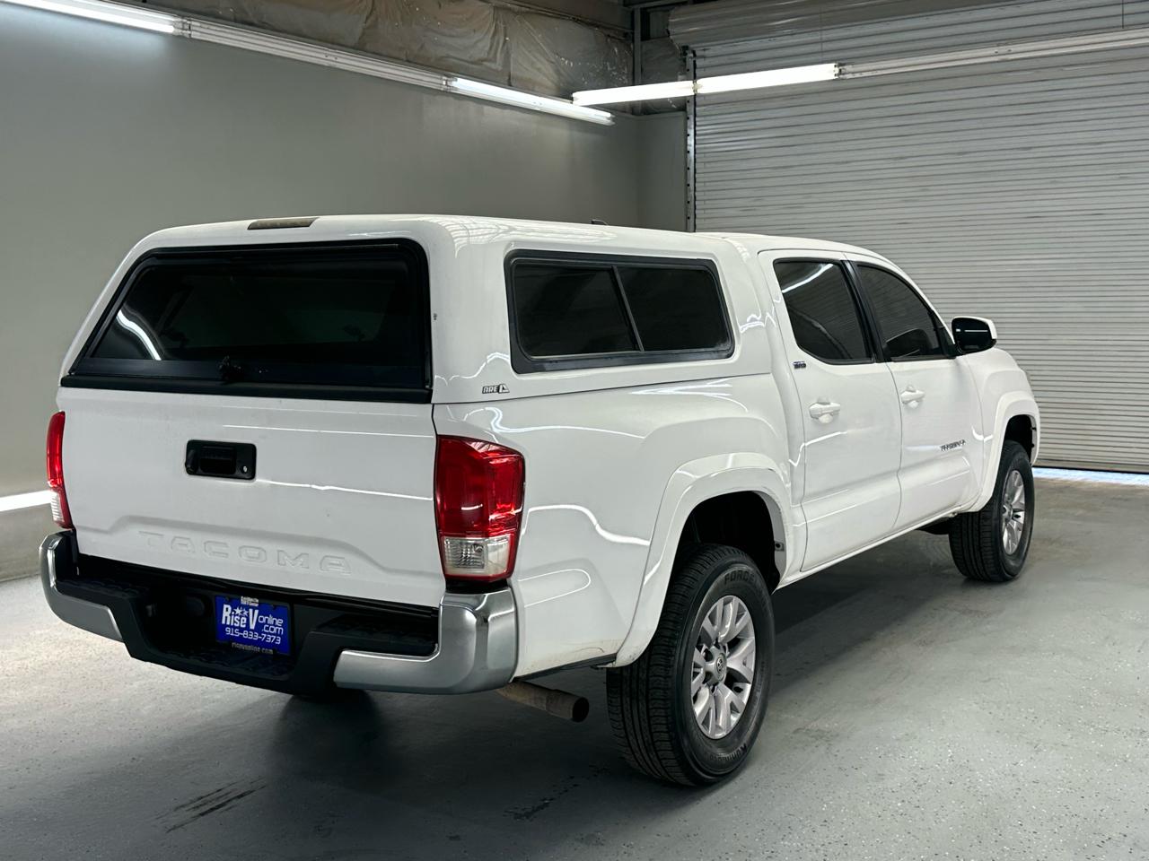 Toyota Tacoma  2017