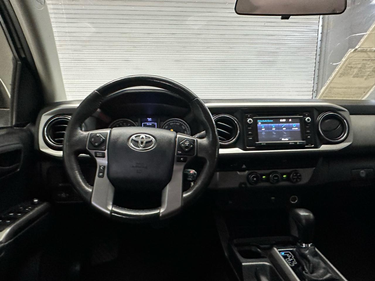 Toyota Tacoma  2017