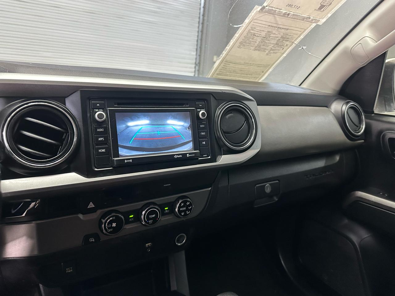Toyota Tacoma  2017
