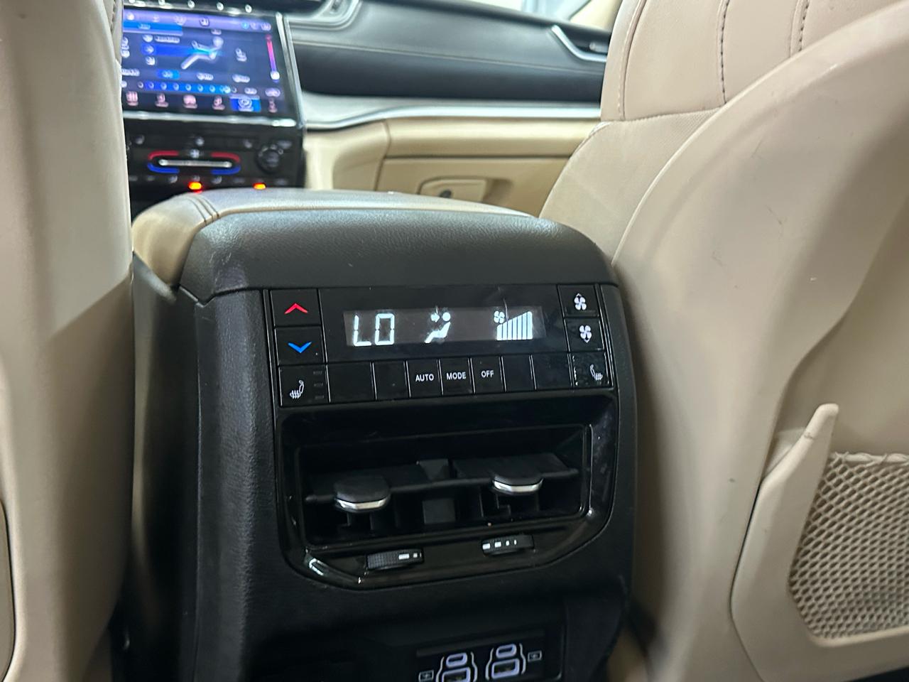 Jeep Grand Cherokee Limited 4WD 2021