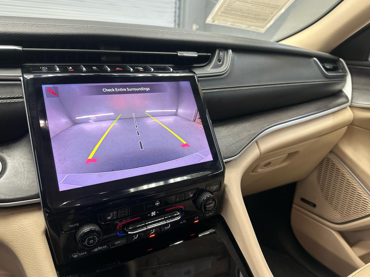 Jeep Grand Cherokee Limited 4WD 2021