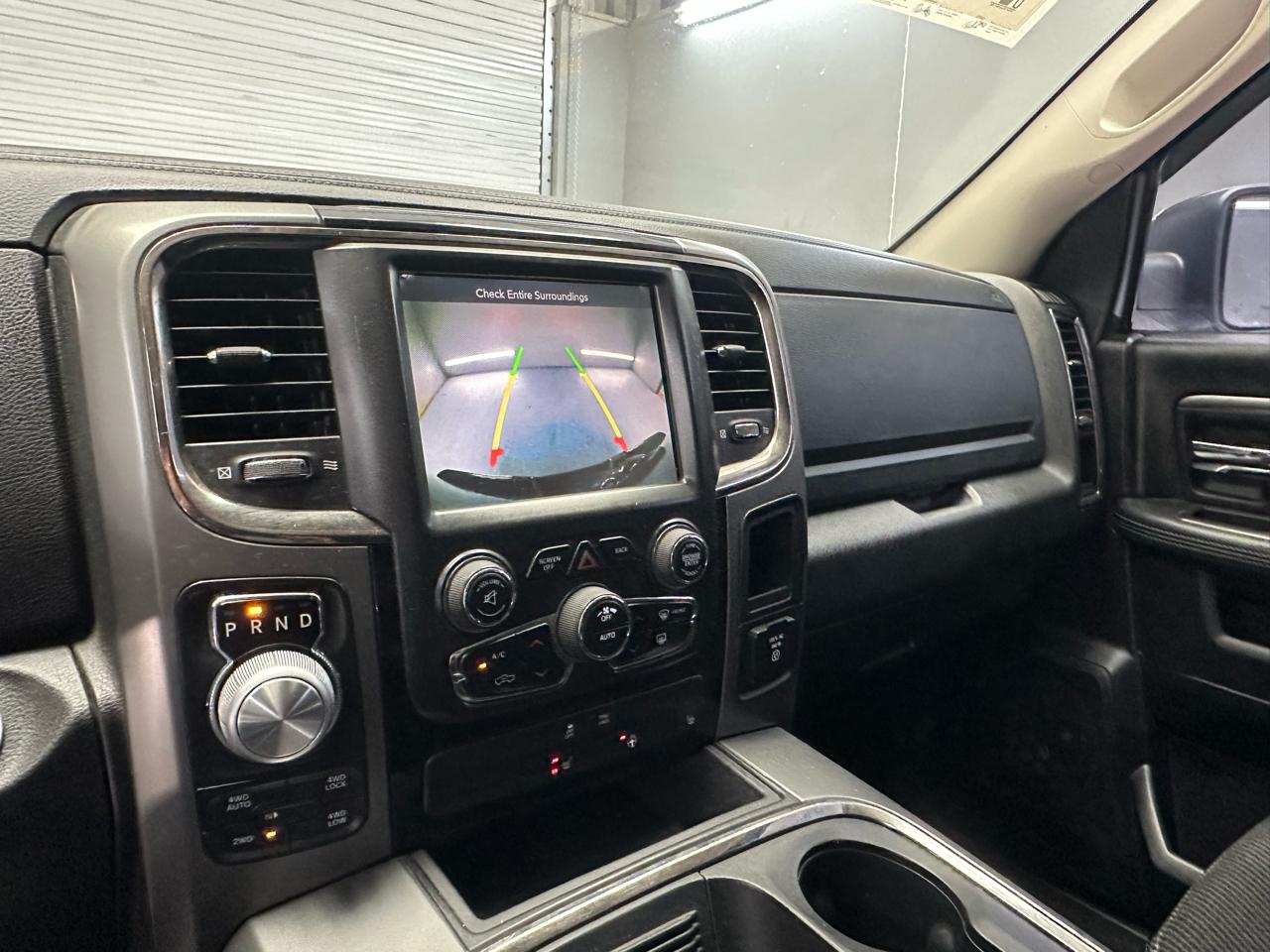 RAM 1500 Sport Crew Cab SWB 4WD 2015