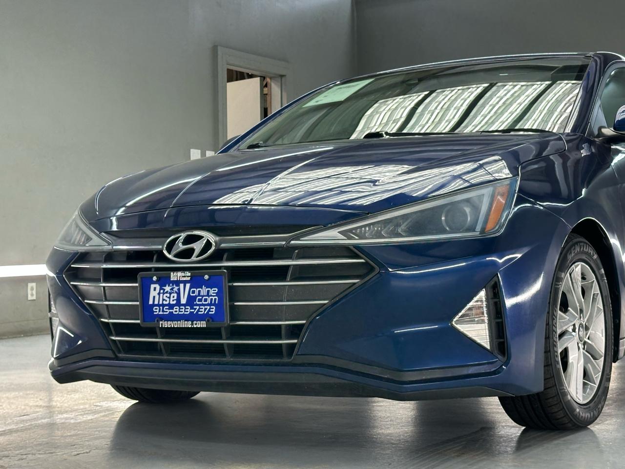 Hyundai Elantra Limited 2020