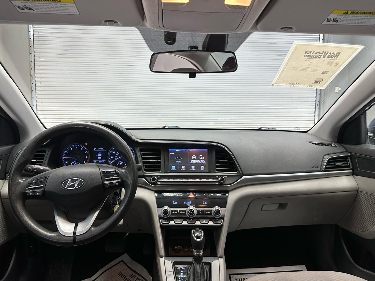 Hyundai Elantra Limited 2020