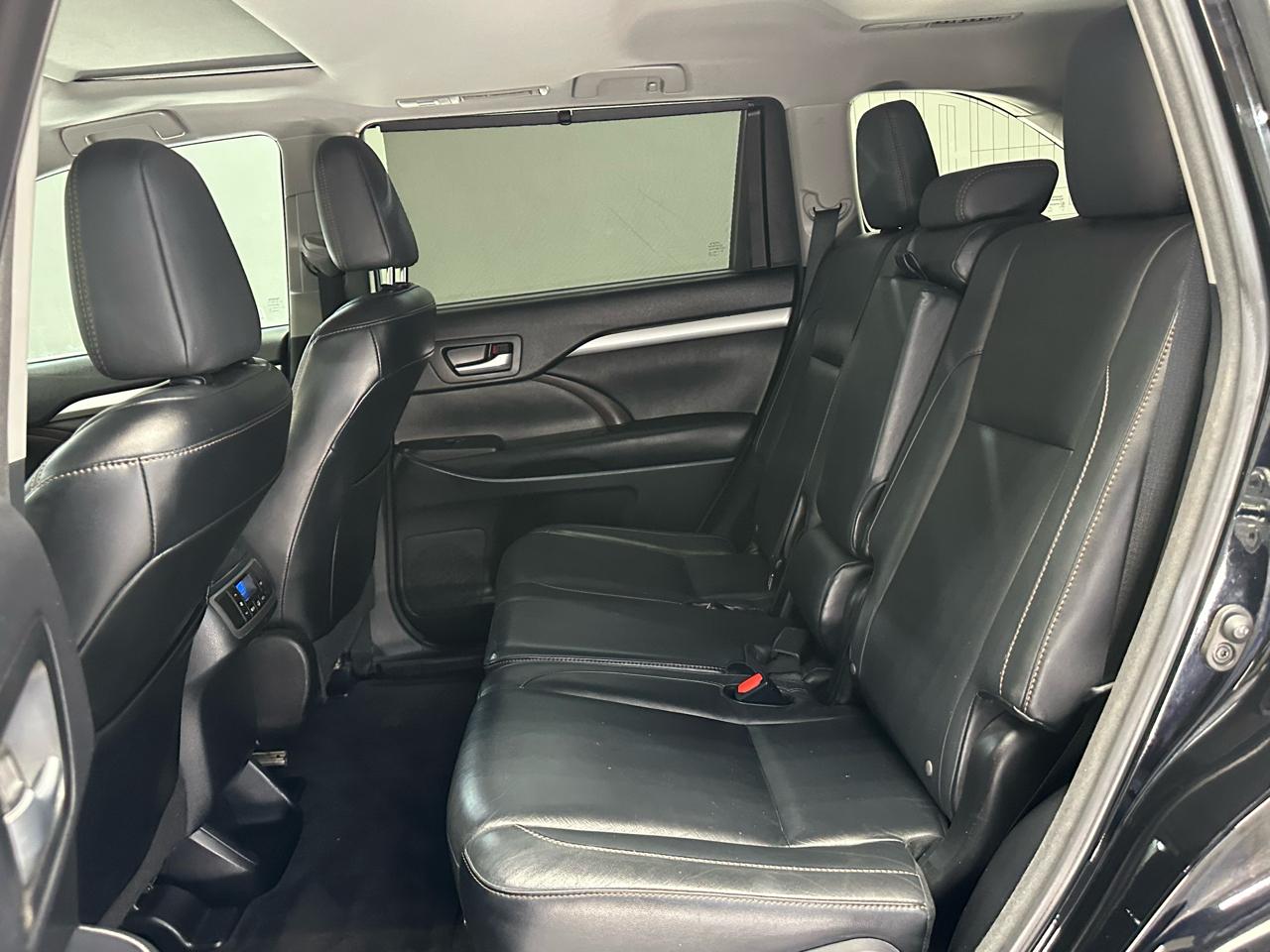 Toyota Highlander XLE FWD V6 2015