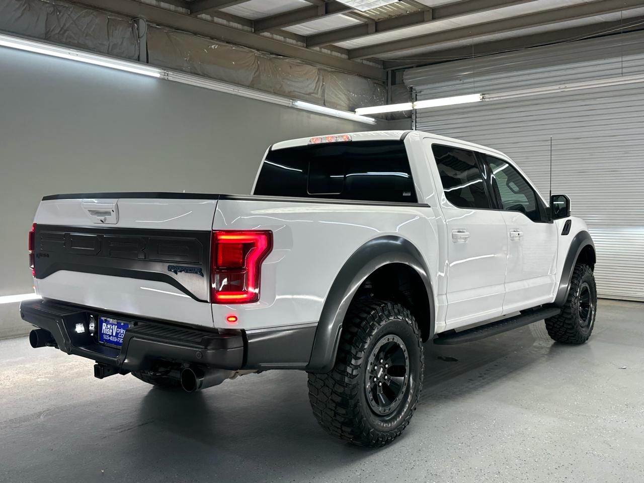 Ford F-150 Raptor SuperCrew 4WD 2018