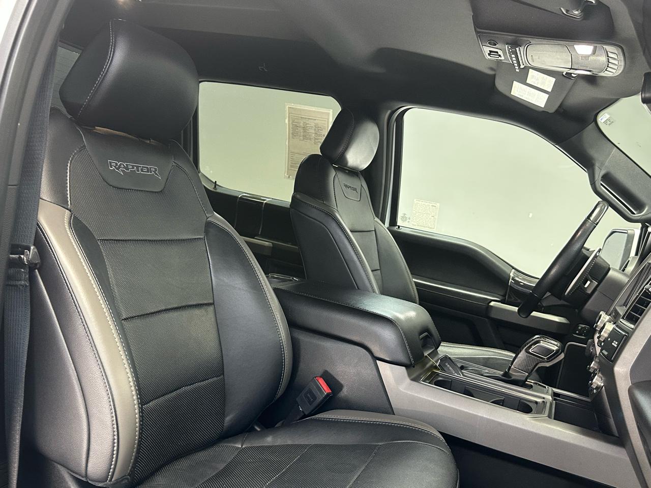 Ford F-150 Raptor SuperCrew 4WD 2018