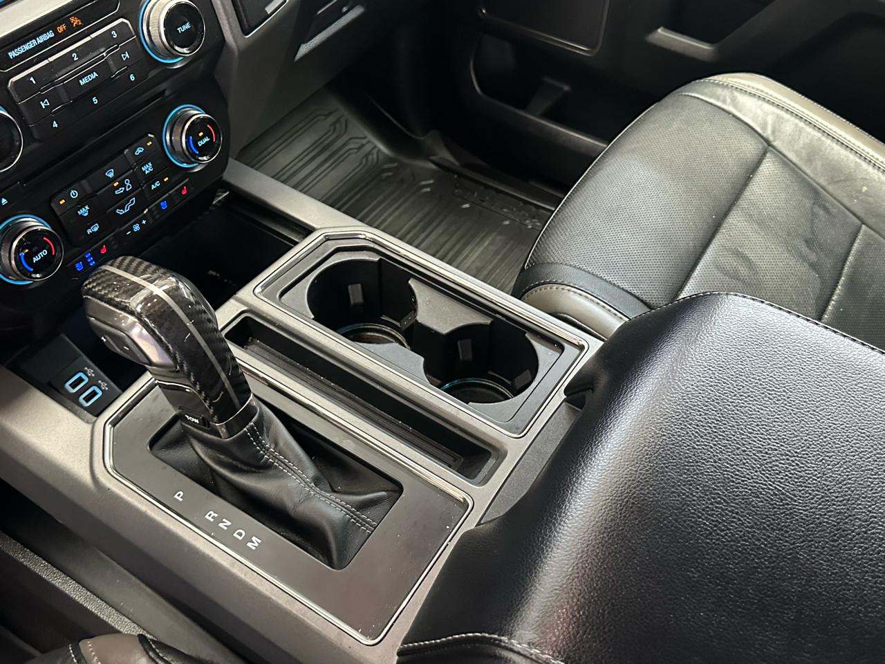 Ford F-150 Raptor SuperCrew 4WD 2018