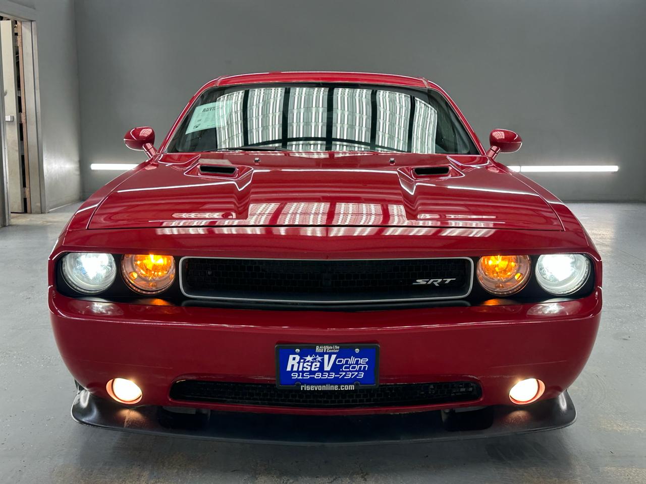 Dodge Challenger SRT8 2012