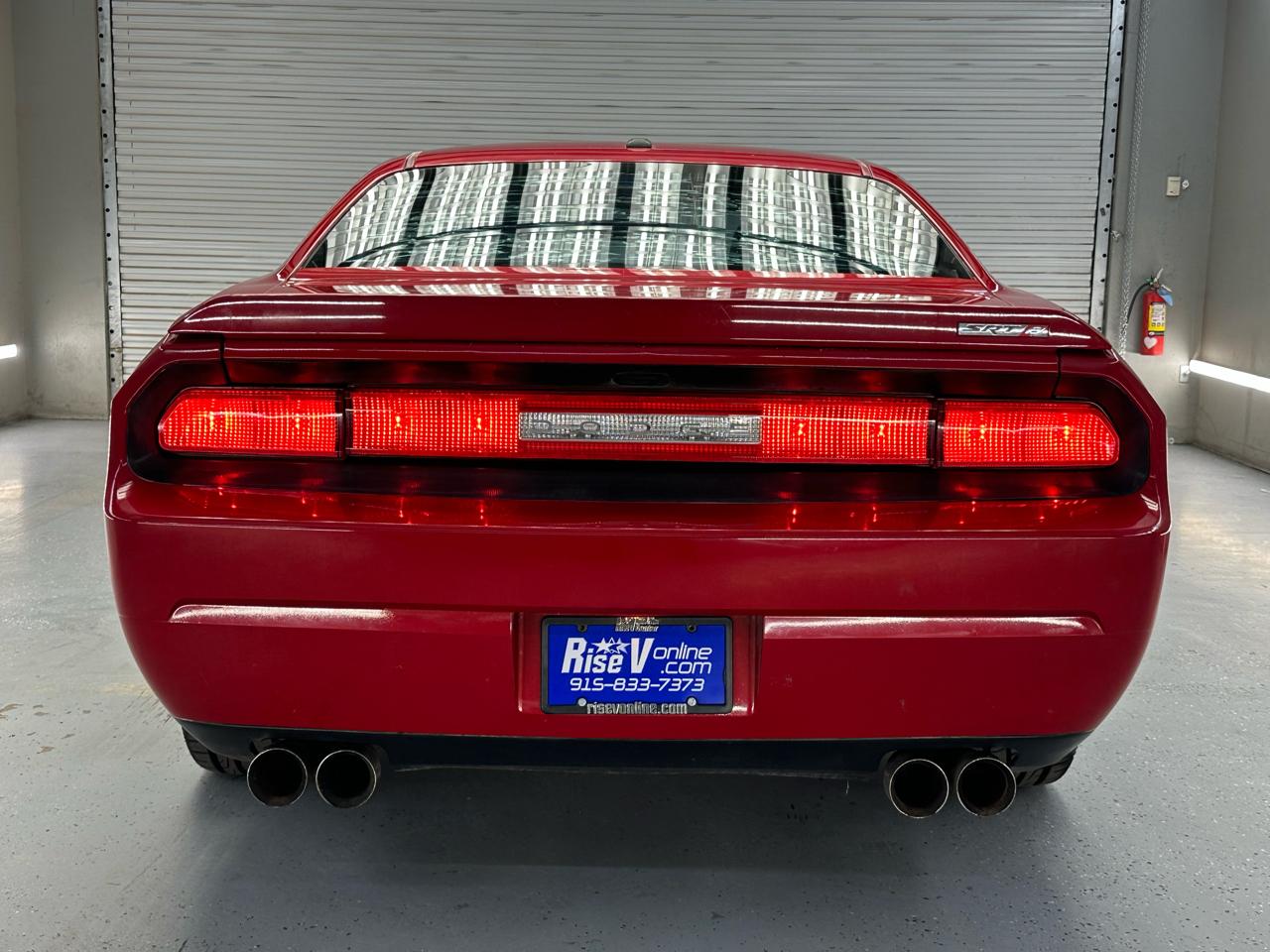 Dodge Challenger SRT8 2012