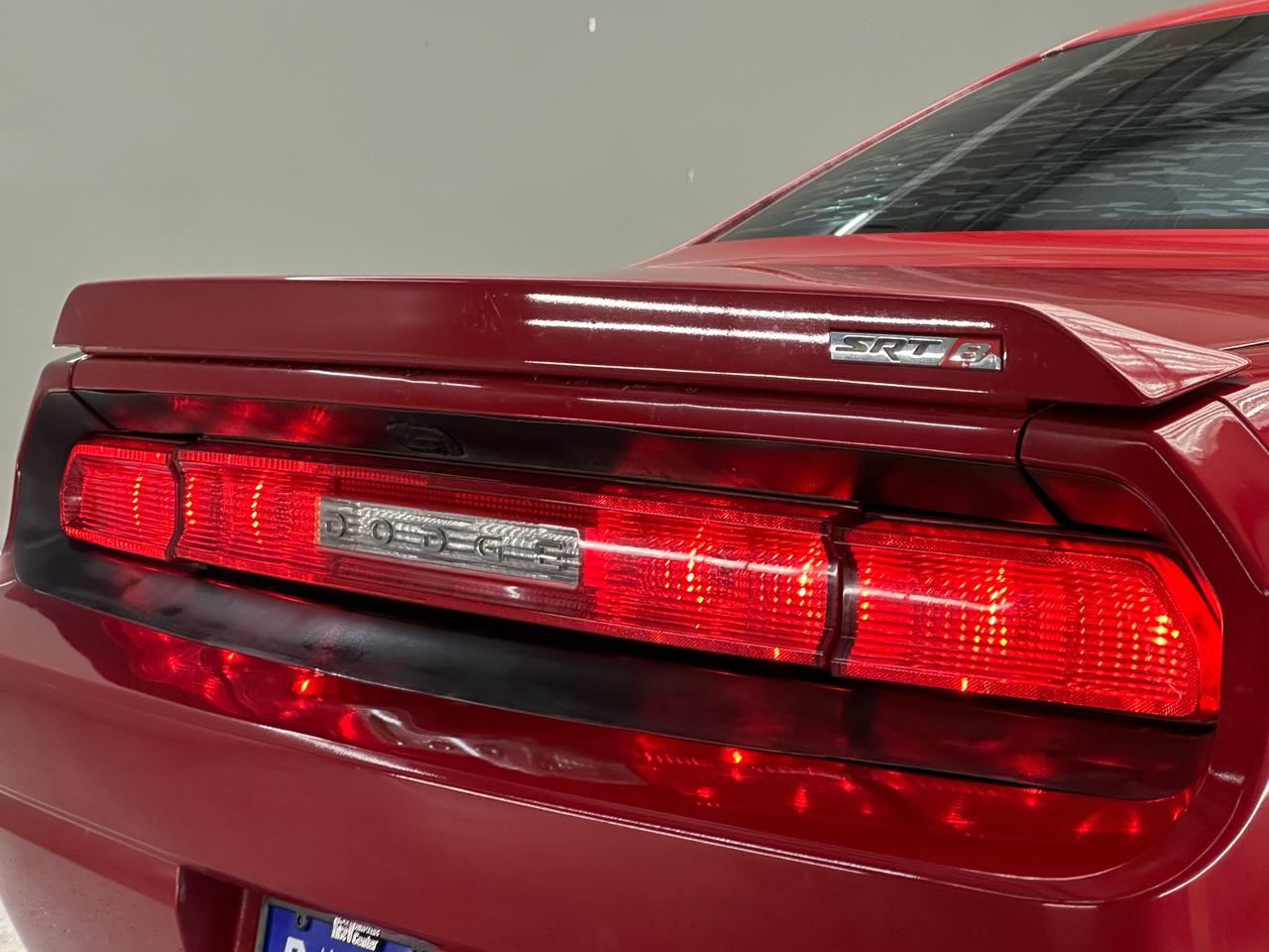Dodge Challenger SRT8 2012