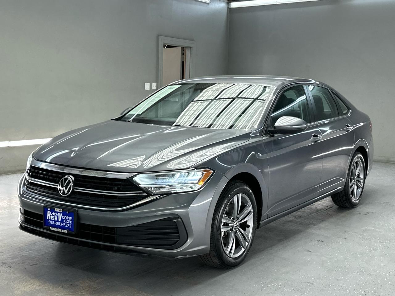 Volkswagen Jetta SE 2024