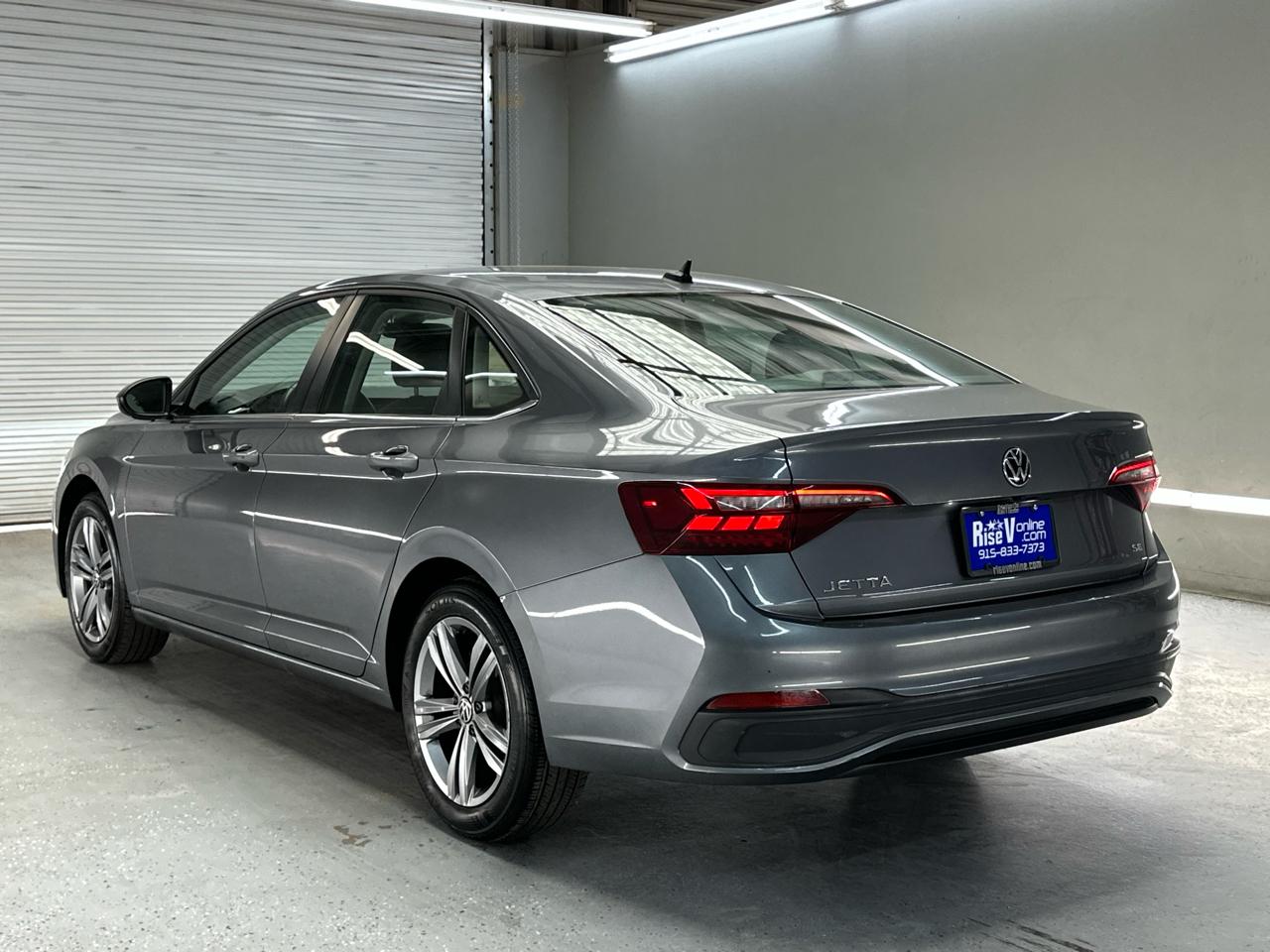 Volkswagen Jetta SE 2024