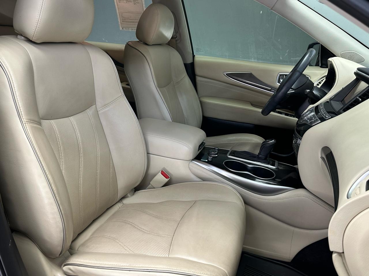 Infiniti QX60 PURE 2020