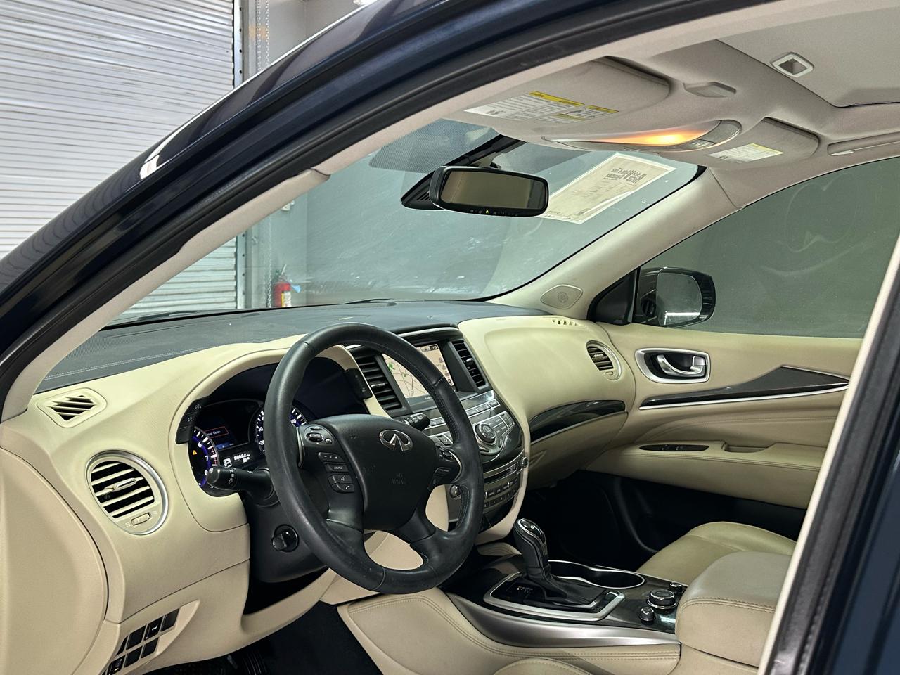 Infiniti QX60 PURE 2020