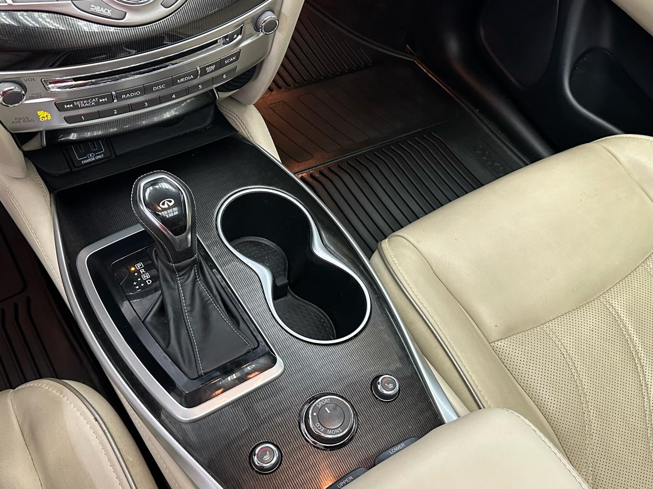 Infiniti QX60 PURE 2020