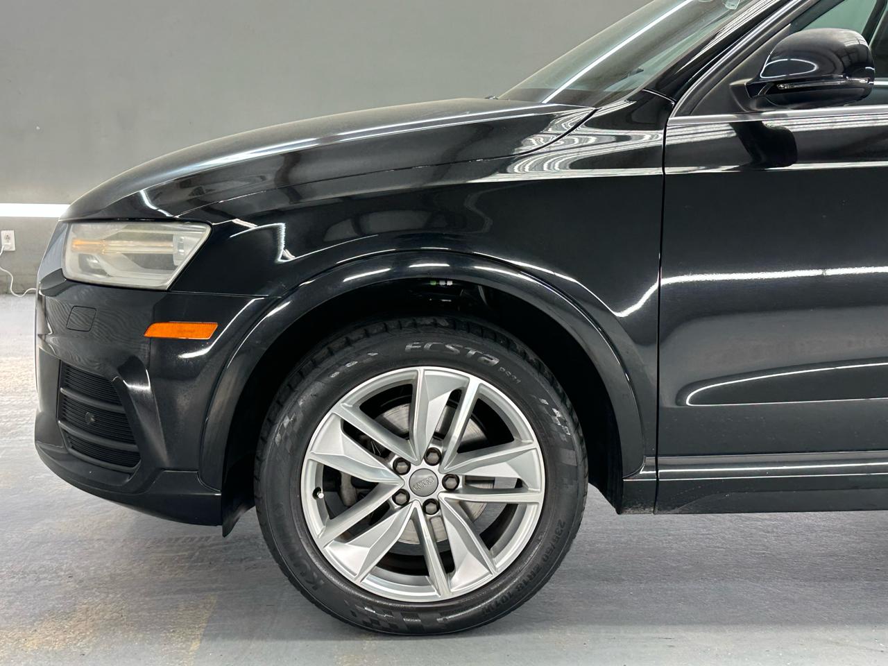 Audi Q3 2.0T quattro Premium Plus 2016