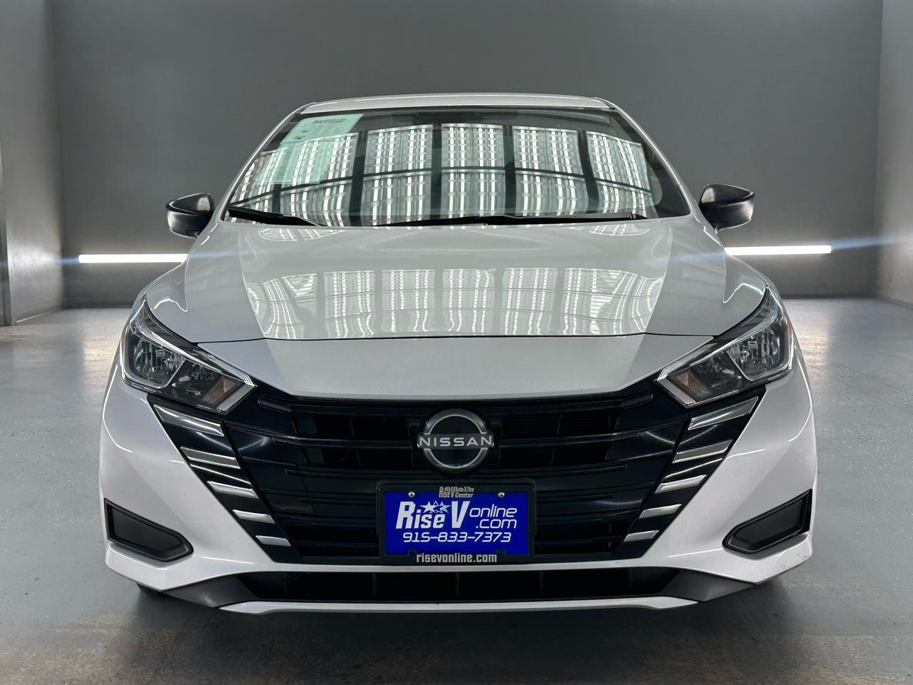 Nissan Versa S CVT 2024