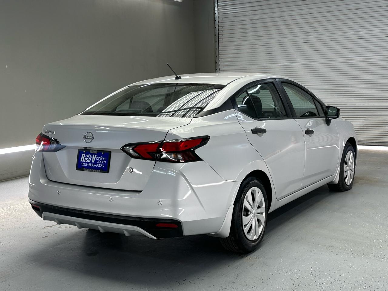 Nissan Versa S CVT 2024
