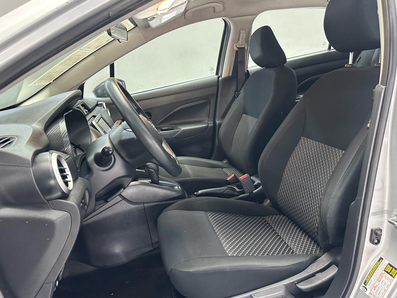 Nissan Versa S CVT 2024