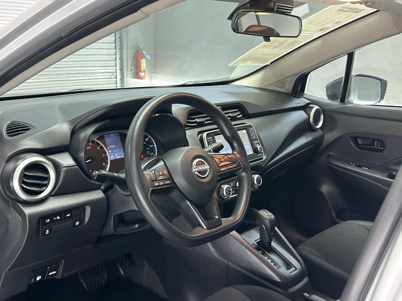 Nissan Versa S CVT 2024