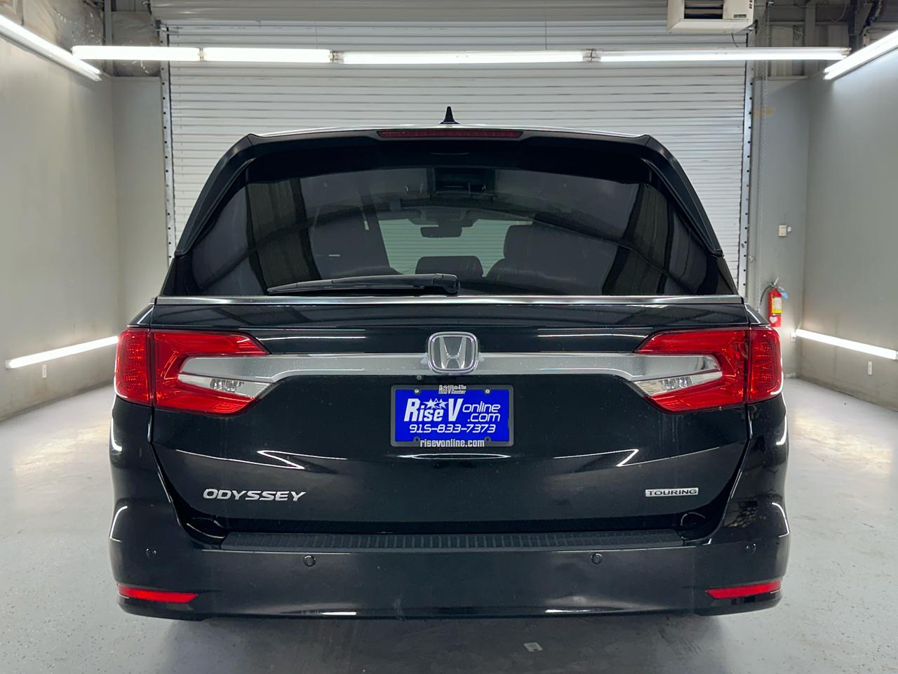 Honda Odyssey Touring 2018