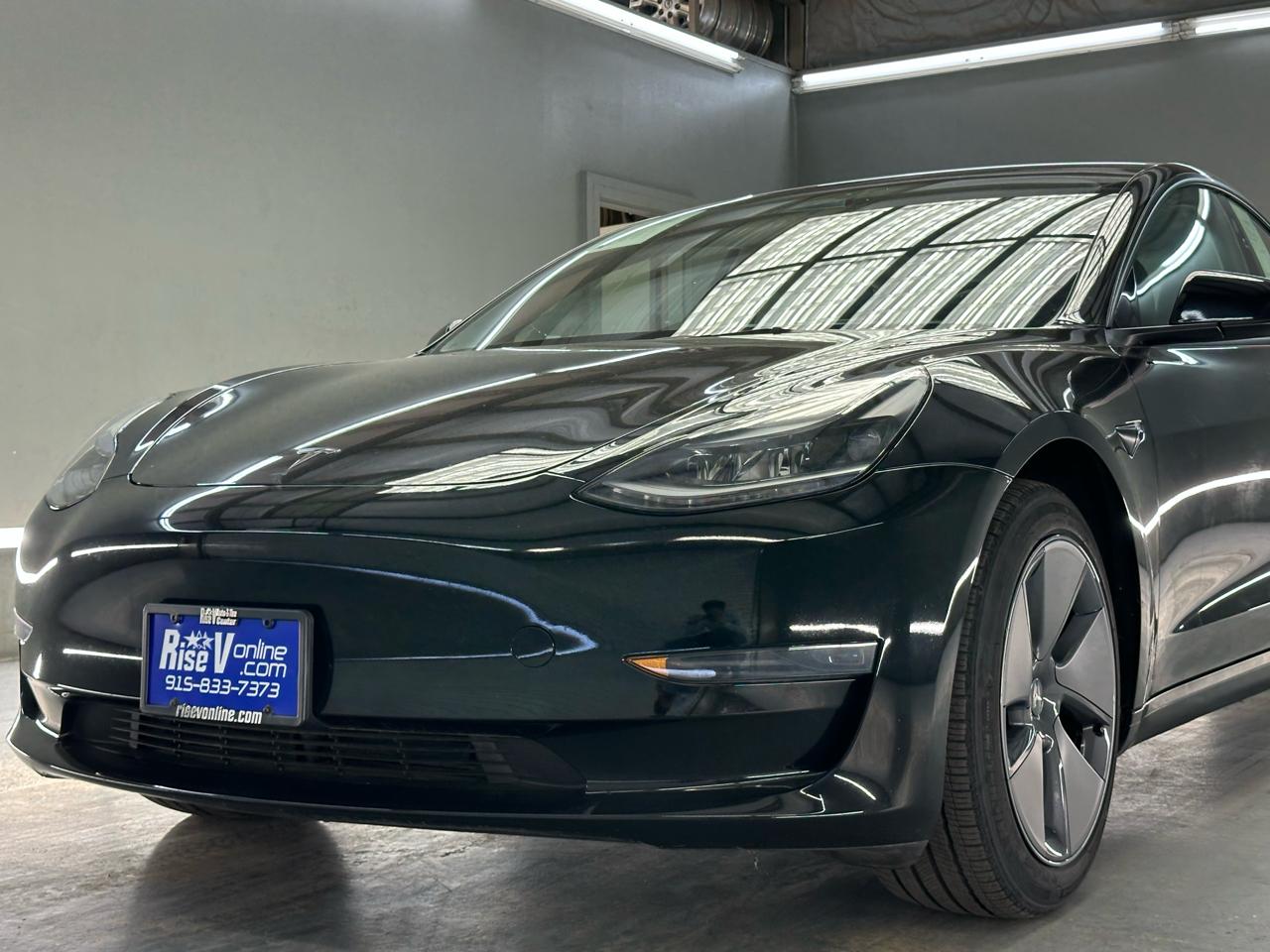 Tesla Model 3  2023