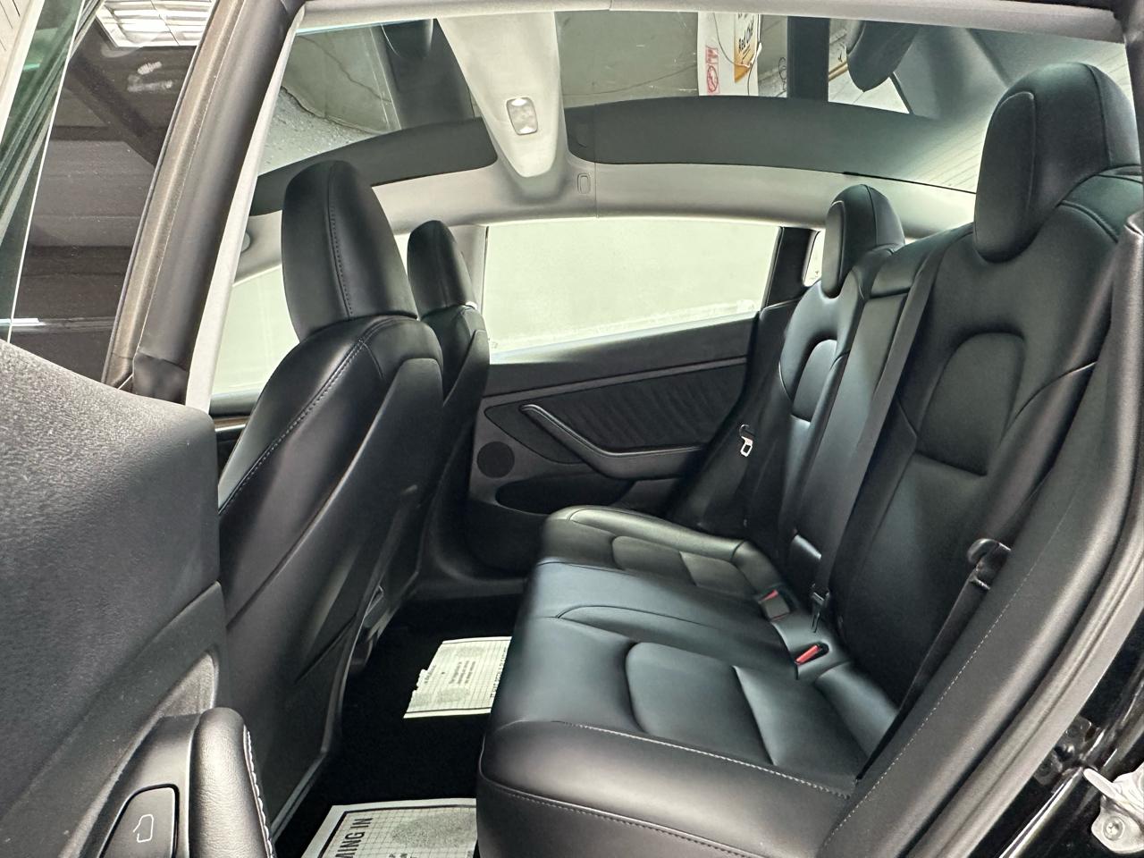 Tesla Model 3  2023