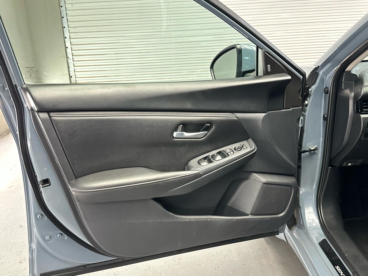 Nissan Sentra SV 2025