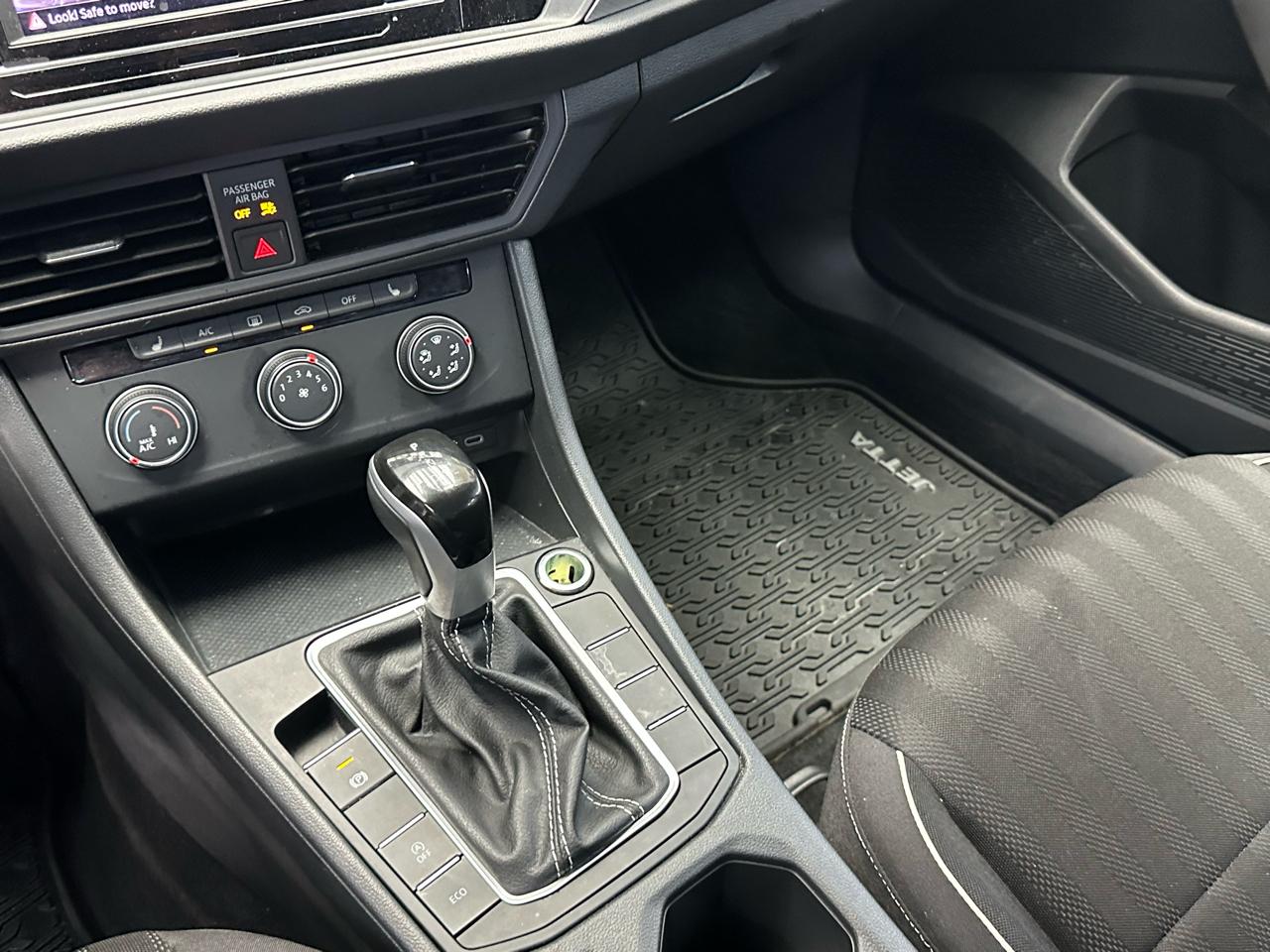 Volkswagen Jetta Sport 2024