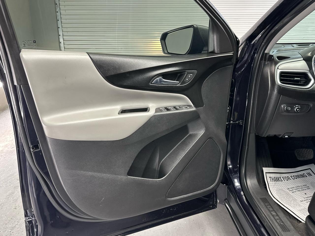 Chevrolet Equinox LS 2WD 2020
