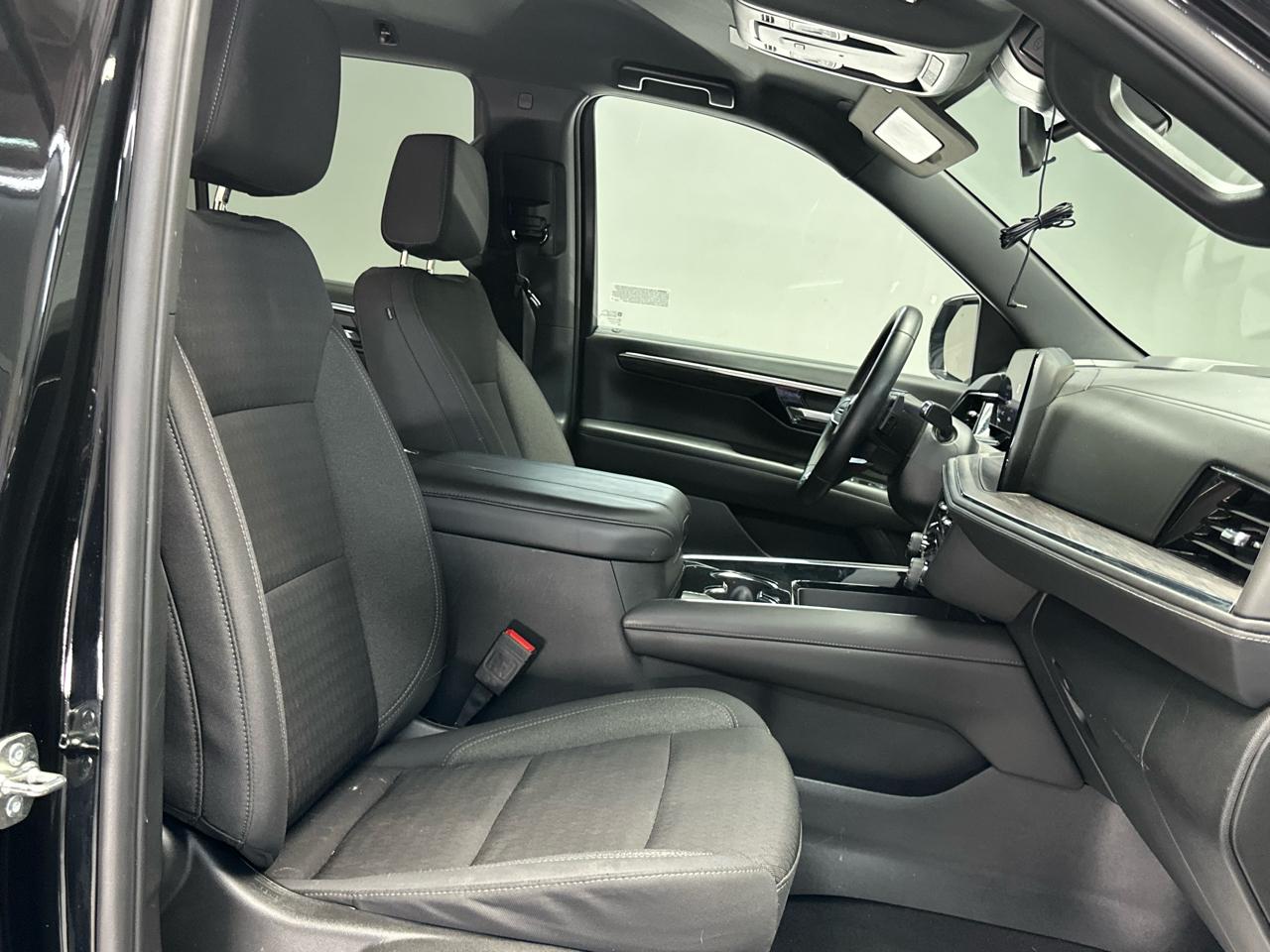 Chevrolet Tahoe LS 4WD 2025