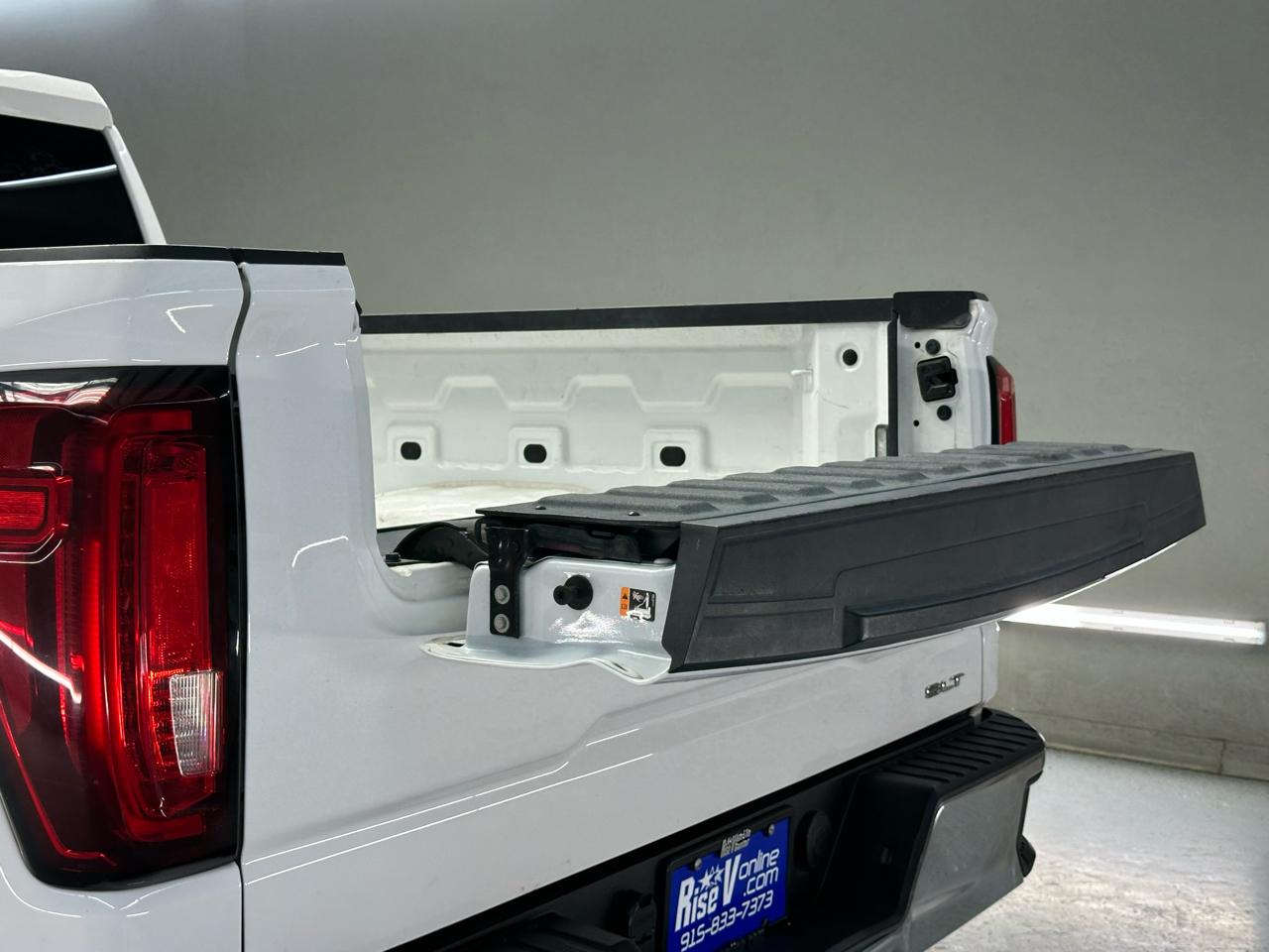 GMC Sierra 1500 SLT Crew Cab Short Box 4WD 2020