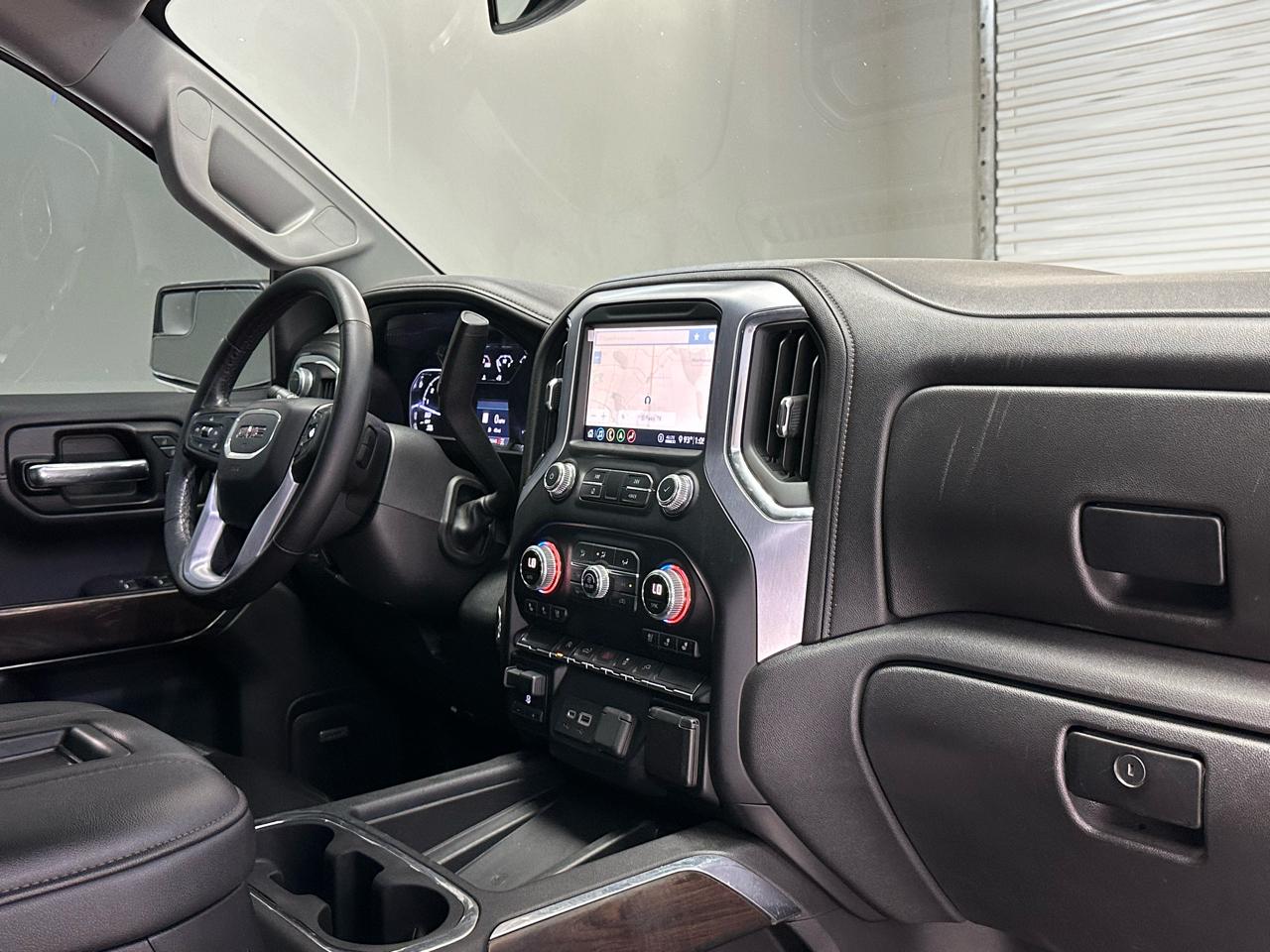 GMC Sierra 1500 SLT Crew Cab Short Box 4WD 2020