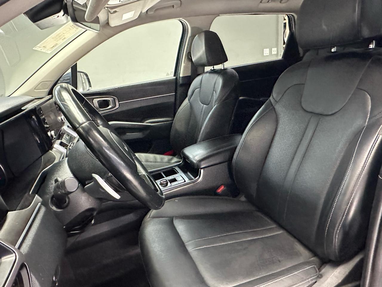Kia Sorento Hybrid EX AWD 2024
