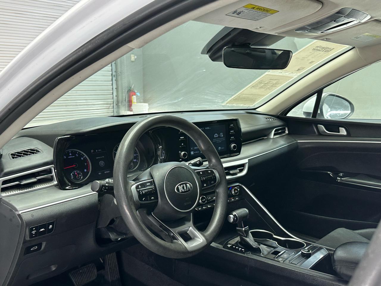 Kia K5 LXS 2021