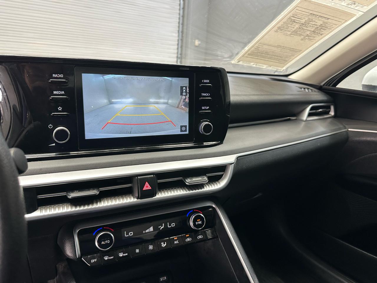 Kia K5 LXS 2021