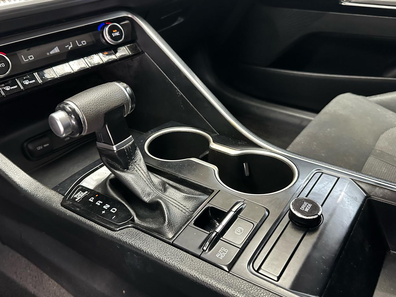 Kia K5 LXS 2021