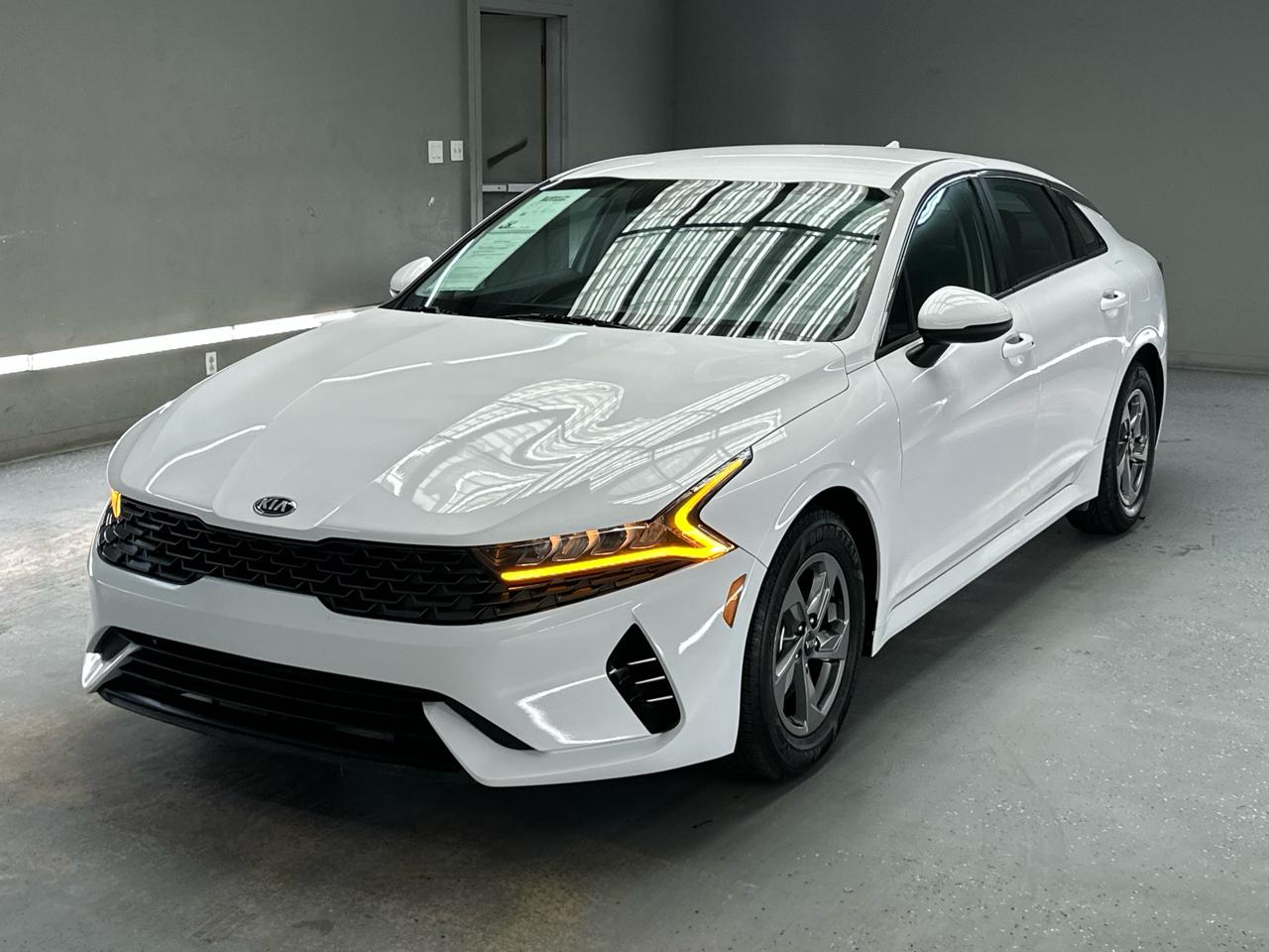 Kia K5 LXS 2021