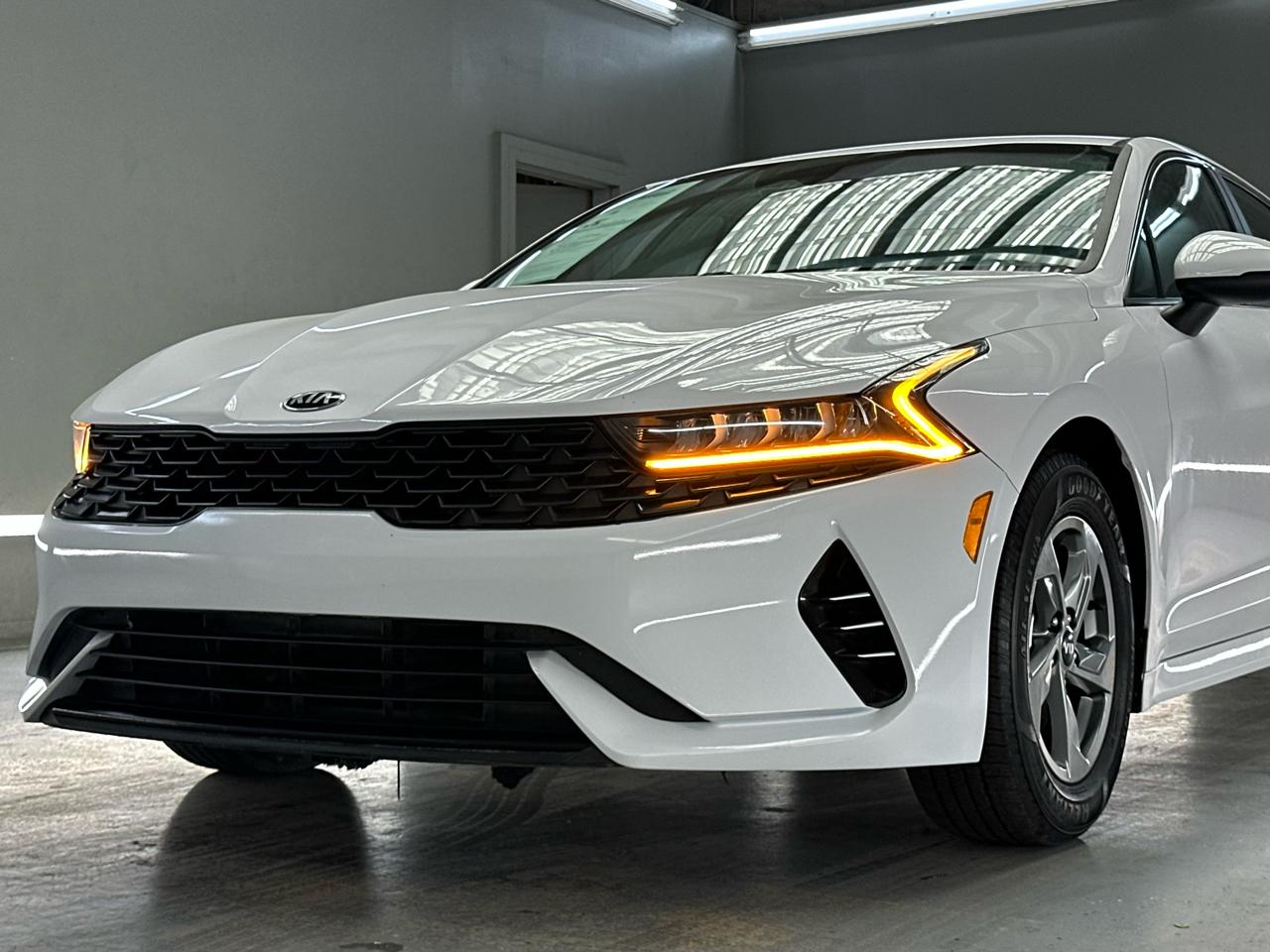 Kia K5 LXS 2021