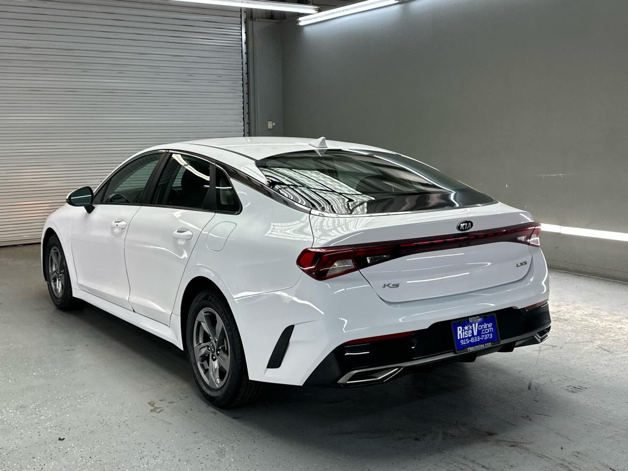 Kia K5 LXS 2021