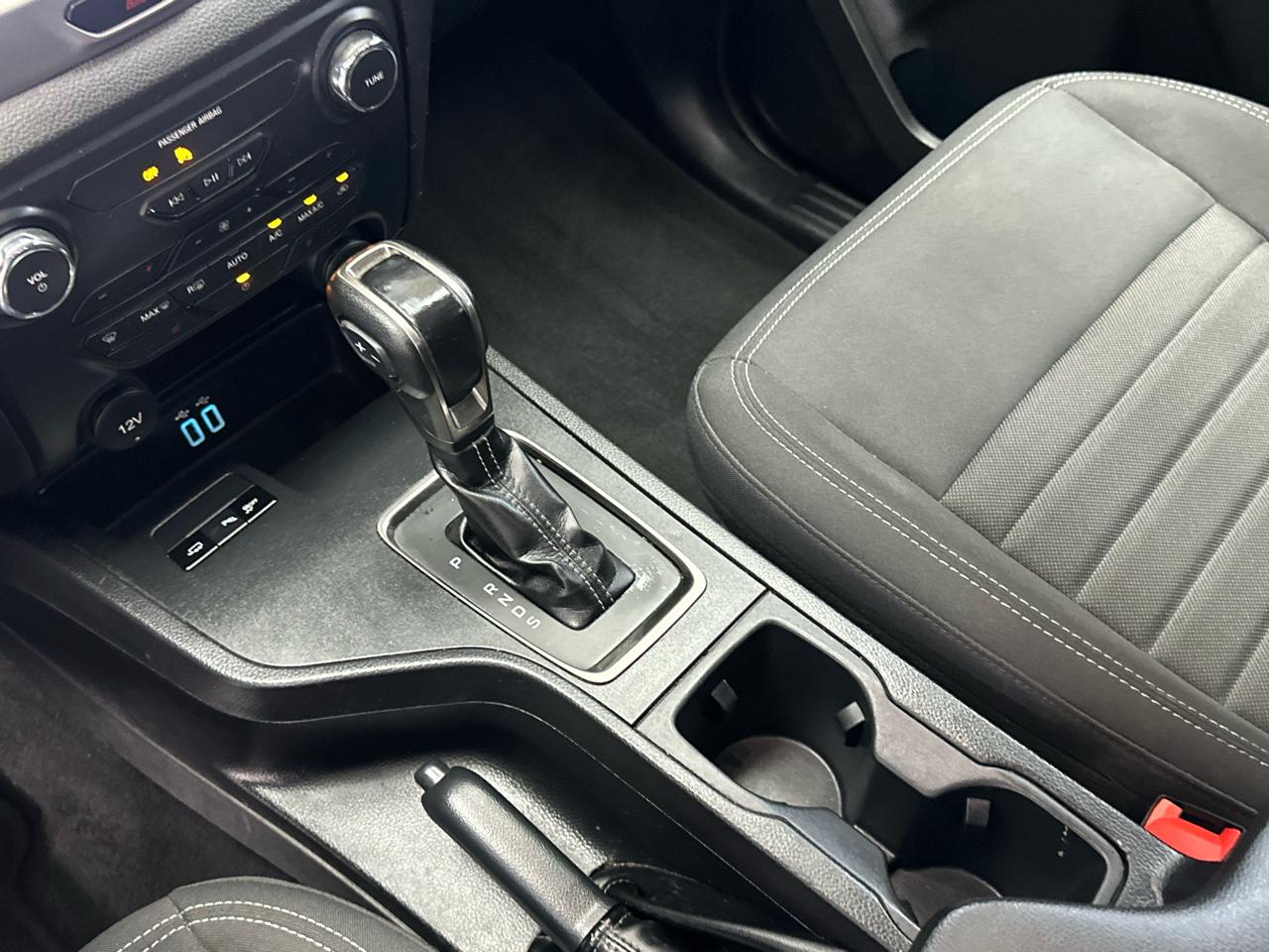 Ford Ranger XLT SuperCrew 2WD 2023