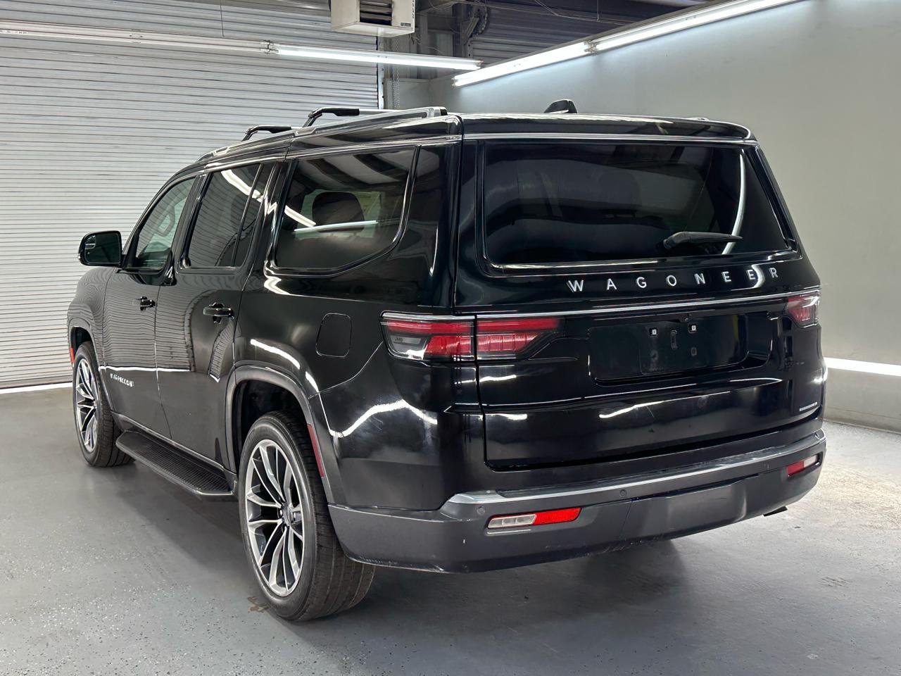 Jeep Wagoneer Series II 2022