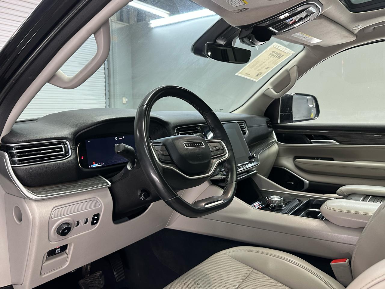 Jeep Wagoneer Series II 2022