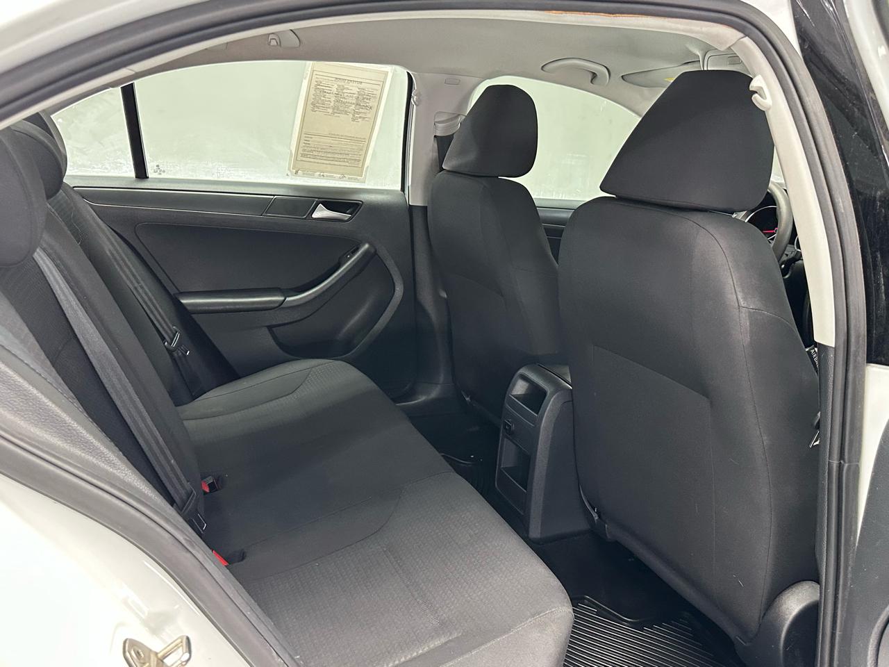 Volkswagen Jetta S 6A 2015