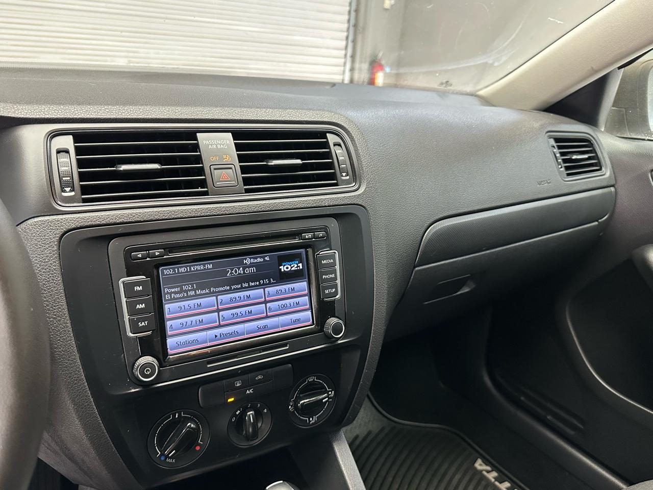 Volkswagen Jetta S 6A 2015