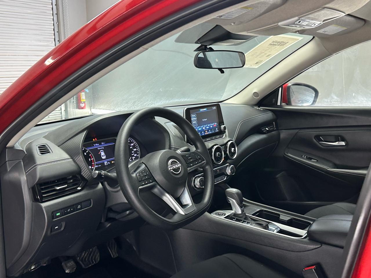 Nissan Sentra SV 2025