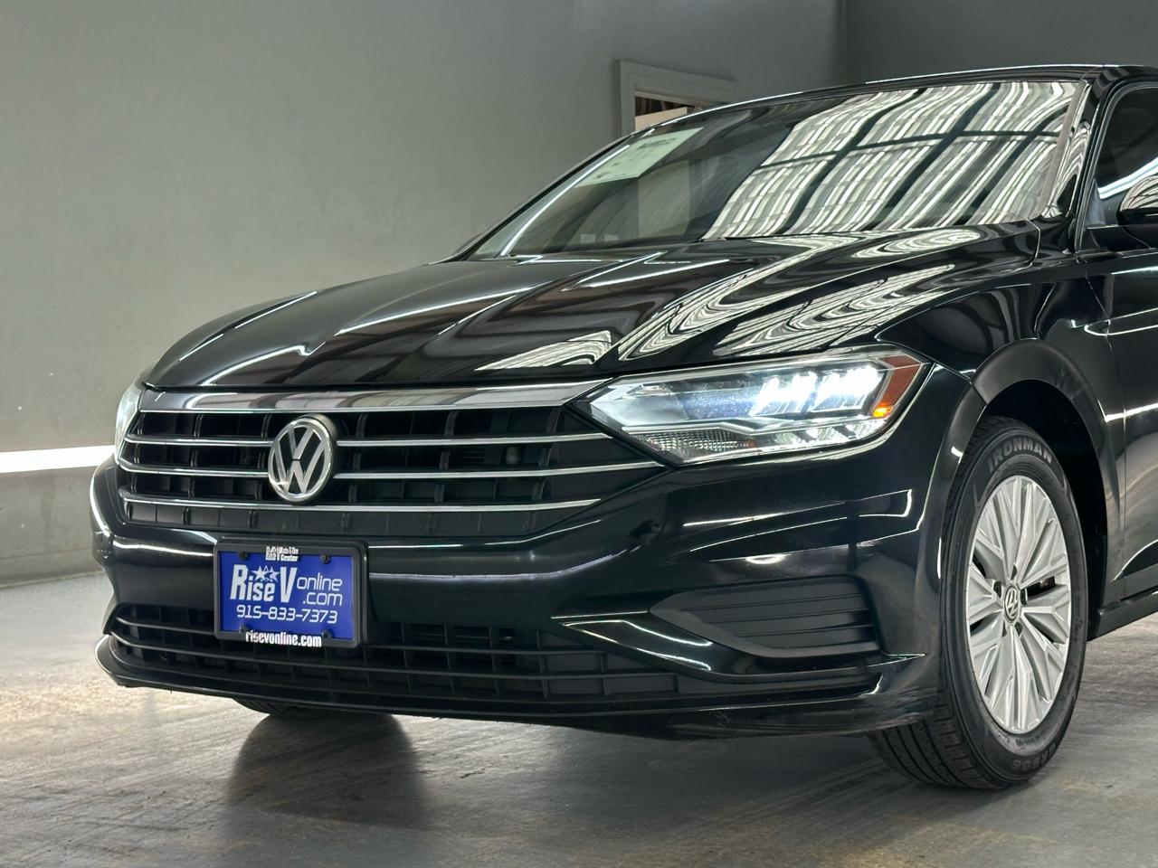 Volkswagen Jetta  2019