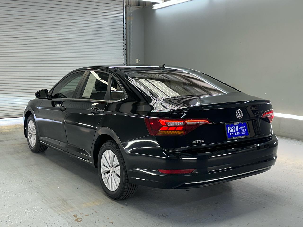 Volkswagen Jetta  2019